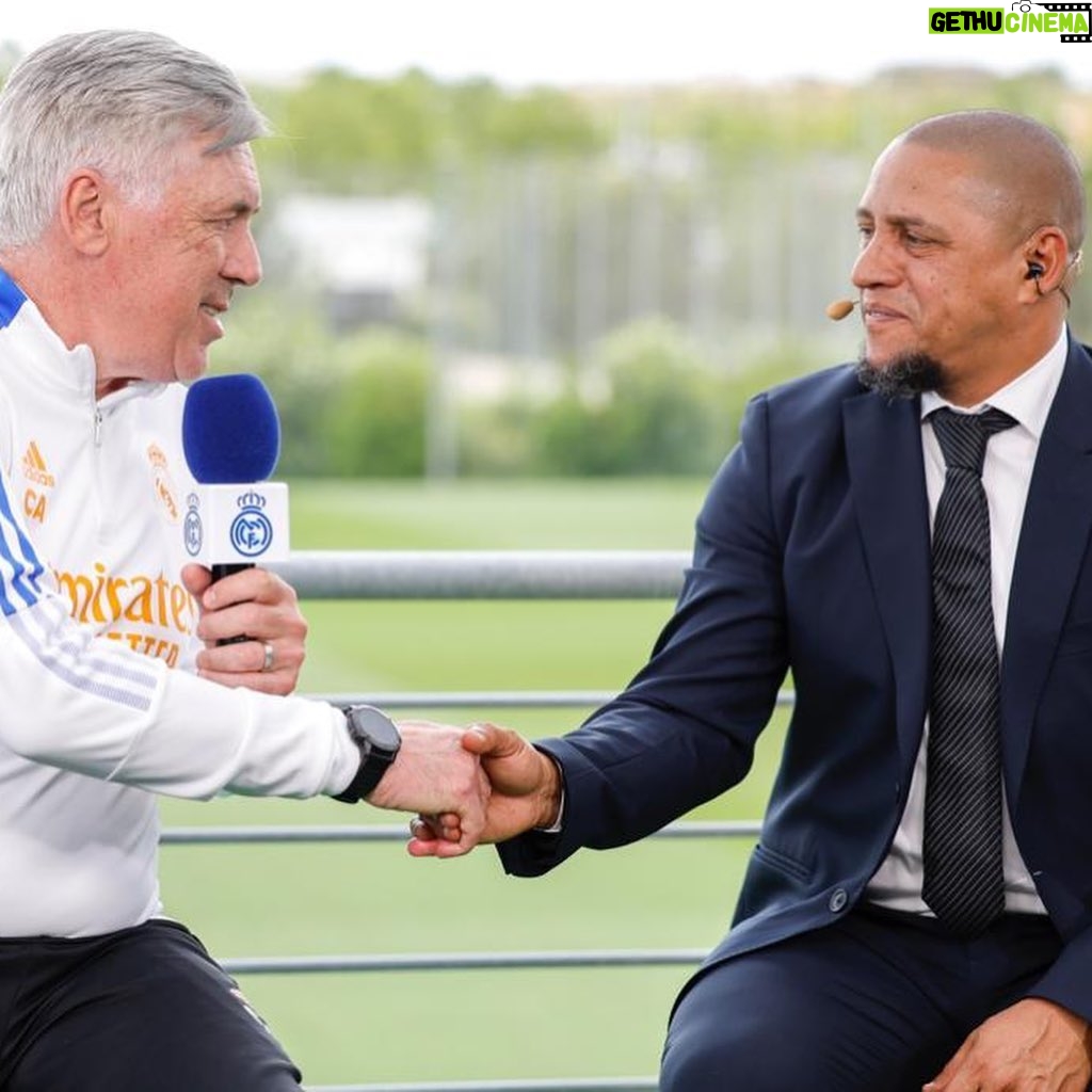 Roberto Carlos Instagram - Open Media day 📸 Que privilégio. Suerte a todos en la final de paris, feliz en ser embajador y vivir estos momentos con los mejores del mundo, gracias por estos grandes momentos @realmadrid .