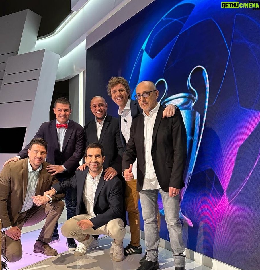 Roberto Carlos Instagram - Sorteo de @championsleague en real Madrid tv alcaide morales RealmadridTV