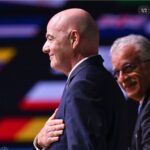 Roberto Carlos Instagram - Parabéns presidente @gianni_infantino 👏👏👏👏👏👏