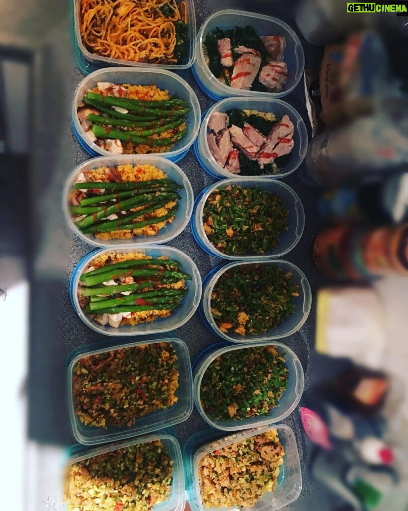 Roberto da Costa Instagram - Just finished some prepping for my homies gotta admit again these cats are eating way better than I do 🙈🙈 #prep #prepping #prepmeals #meals #healthy #healthyfood #fit #fitmeal #powerfood #powerfood #made #with #love #eatclean #eat #clean #and #get #lean #mean #muscle #machine #robertodacosta #amsterdam Amsterdam, Netherlands