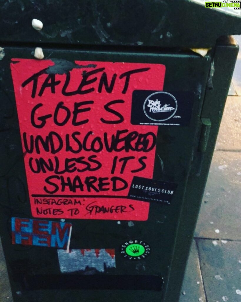 Roberto da Costa Instagram - Street quotes placed on a bin in london gotta love this city #street #quotes #on #a #bin #middle #of #the #inspiring #city #london #robertodacosta London, United Kingdom