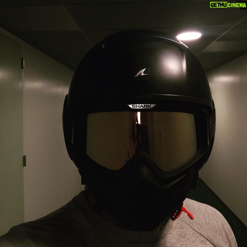Roberto da Costa Instagram - My last helmet for this year 🙈#helmet #sharkhelmet #drake #mirror #shield #mat #black #last #one #of #this #year #motorcycle #gilerafuoco500ie #needforspeed #amsterdam #robertodacosta #cruisin #the #road #aruba