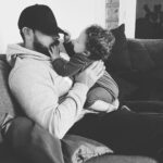 Roberto da Costa Instagram - My nephew ❤️ #mynephew #loves #caps #and #finds #a #beard #interesting #nathanael #robertodacosta Amsterdam, Netherlands