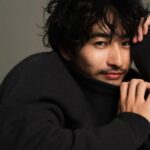 Robin Furuya Instagram - 素敵なインタビューをしていただきました。 Please check their website Thank you classy magazine @classy_mag_insta Photographer／佐々木大輔（SIGNO）　 Hairmake／只友謙也（Linx）　 Styling／阿部絵莉香　 Interviewer／石津愛子　 Editor／宮島彰子（CLASSY.ONLINE編集室）