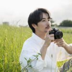 Robin Furuya Instagram - 今回新しく発売するNikonのフルサイズミラーレスカメラ「Z f」で、イメージモデルを務めさせていただきます https://www.nikon-image.com/sp/zf/ 長年愛されているFM2によりそったNikon伝統の美しいボディーと最新が織りなすZ f 使っていて心が躍るカメラで撮影中も本当楽しかった Z fは、10月発売予定、そのときに新たなお知らせも… 楽しみにしていてください。 I'm pleased to announce that I'll be taking on the role of the image model for Nikon Zf. Being a passionate photographer, I feel truly honored to be a part of this and can't wait to start using the Zf camera. You can expect its release by the end of October, and I'll be sharing more information soon, so please stay tuned! #Zf #Nikon #愛しさを形に #nikoncreators #PR