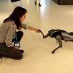 Rocío Vidal Instagram - Ayer jugué con Cyberdog, apagué un incendio virtual aprendí muchísimo sobre la educación del futuro 😍 Gracias @fundaciontef por invitarme. #ad