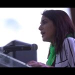 Rocío Vidal Instagram - Nunca me cansaré de defender lo que creo pese a que me lluevan las críticas. La tauromaquia es tortura y me avergüenza que todavía forme parte de mi país. En 3 minutos desmonto los argumentos taurinos desde la razón, pero también desde el corazón. Gracias @partidopacma por haberme dado este espacio en la manifestación y por vuestra incansable lucha. #tauromaquiaabolición