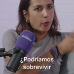 Rocío Vidal Instagram - Si no tenemos suficientes con nuestros problemas de millenial, ahora resulta que a lo mejor estamos dentro de un agujero negro. Si queréis que os vuele la cabeza como a mí, ved este episodio entero porque crisis existencial se queda corto. Gracias @quantumfracture por ello 💜. Recordad que sólo esta semana tenéis 45 días gratis con el link de mi bio y en @podimo_es 🙌
