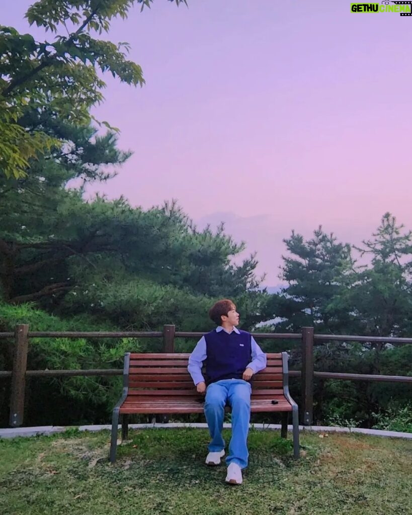 Rock Hyeon Instagram - 여름밤의 꿈💜