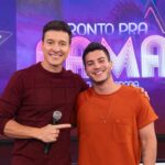 Rodrigo Faro Instagram - Hoje às 15:30 tem @horadofaro! 📺 Foto: chahestianphoto @record_comunicacao