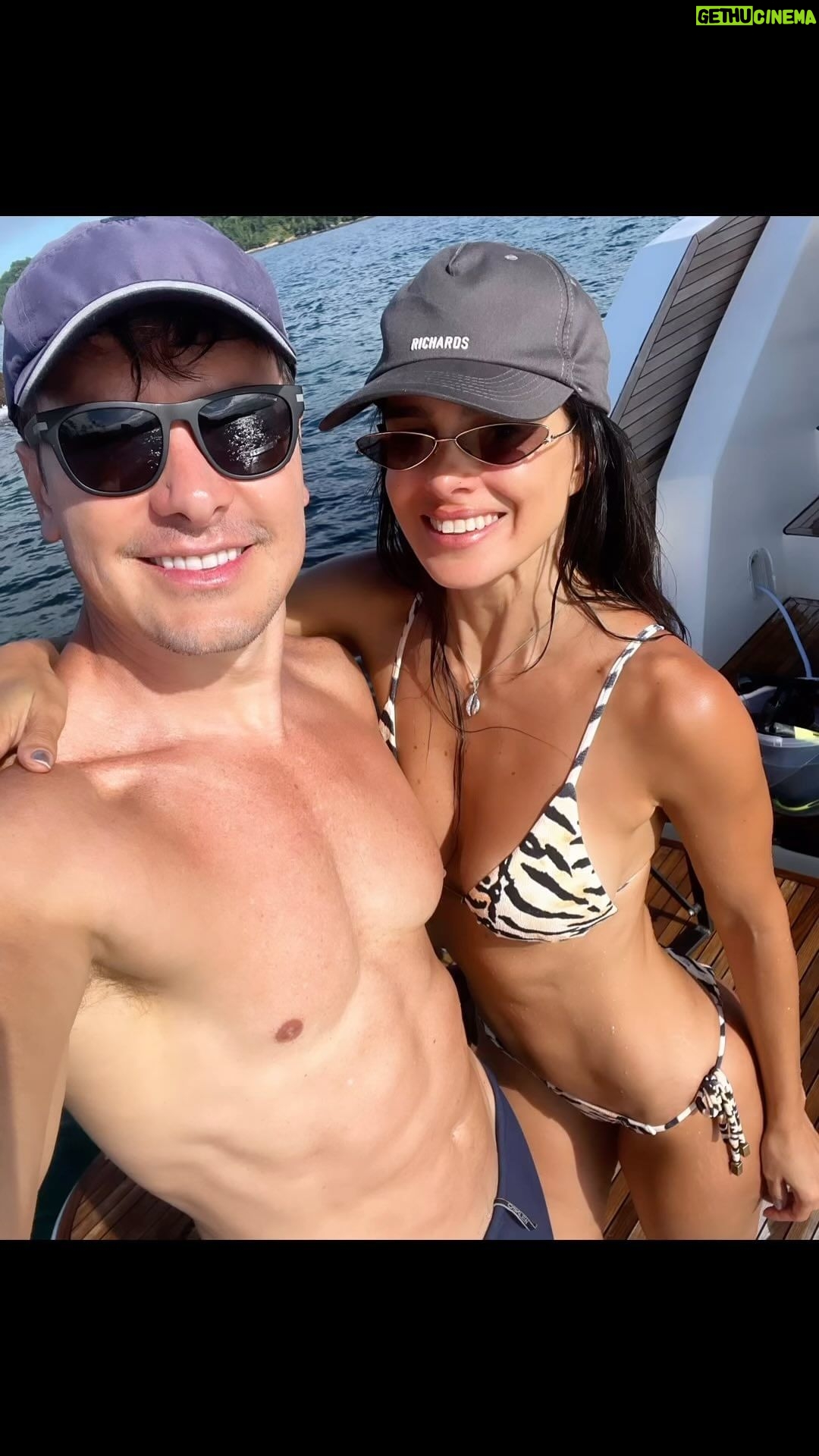 Rodrigo Faro Instagram - Nosso Carnaval…🌊🐟 ☀️ ❤️🚤🙌🏻