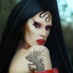 Roem Instagram - Discover The Legend Of The Dragon 🐉⚔️ #dragqueen #rupaulsdragrace #dragraceholland #dragon #fantasyart #sciencefiction #dragmakeup