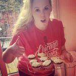 Roisin Conaty Instagram – So the first cakes I EVER made were @nigellalawson recipe red velvet cupcakes on @britishbakeoff and I got a Hollywood hand shake, please let’s not dwell on how the rest of my bakes went.. suffice to say Paul wouldn’t even let me look at his hands by the end of the record…anyway I haven’t baked since then so today I gave em another bash. My kindly downstairs neighbour Kevin lent me vanilla extract and a muffin tray and cup cake casings,I have no food colouring & they are not the best looking but they are pretty delicious. Hope everyone is ok and finding ways to get through this strange Easter. Lots of love to those who are struggling & working on the front lines today ❤️