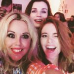 Roisin Conaty Instagram - Happy birthday wonderful @angelascanlon hope you are having an amazing day my darling ❤️❤️❤️❤️❤️❤️here we are with @weemissbea at the @londonirishcentre and I’m showing off my massive head xxx
