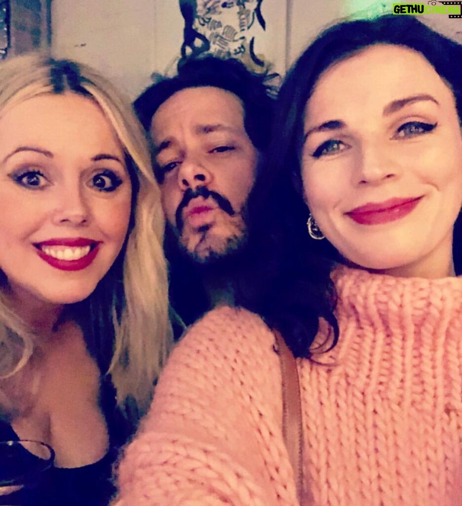 Roisin Conaty Instagram - Muchos funos celebrating the birth of wonderkid @edgarwright 💃💃🤪🙌😘😘😘 with these beauties