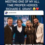 Roisin Conaty Instagram - I’m on the @johnbish100 show tonight ITV 9.30 I had a lovely time with John @craigdavid and one of my all time heroes @richard.e.grant I completely lost the run of myself sitting next to him 😂🥴❤️