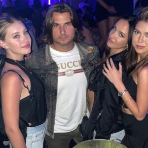 Romain Chavent Instagram - 😎 Friday Vibe 😛