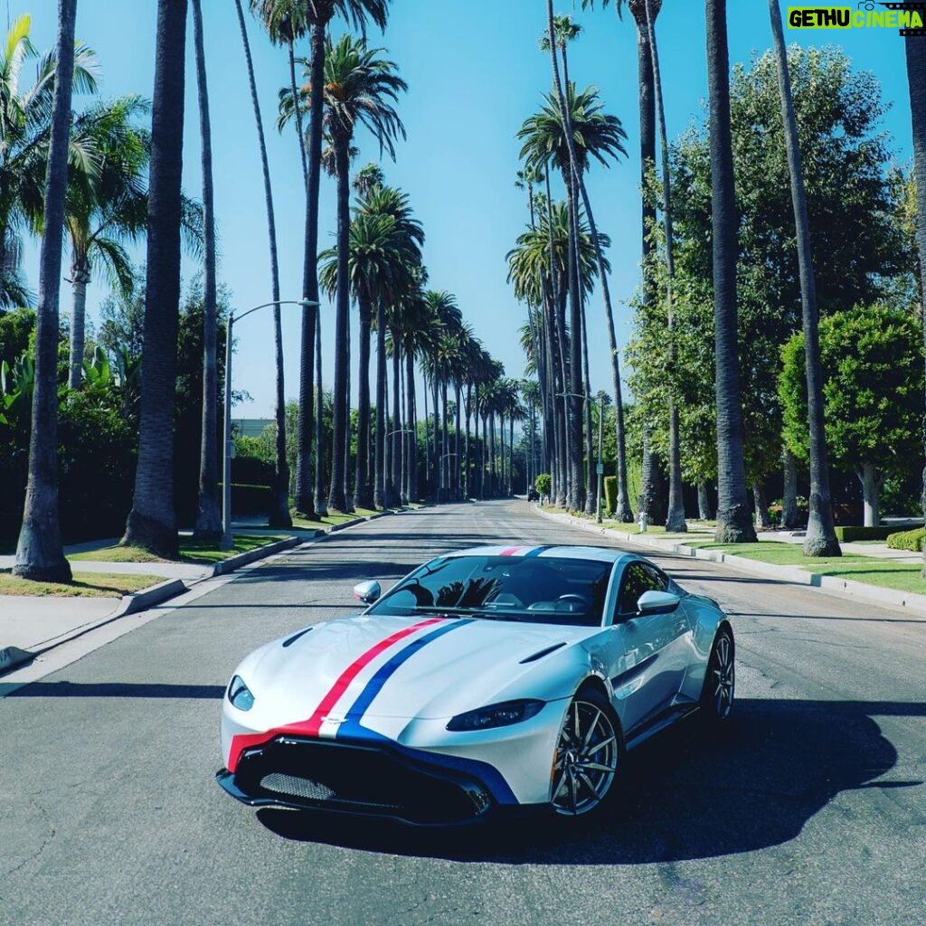 Romain Chavent Instagram - ❤ LA 🌴 Thanks to @exoticcarwrap @shotbytro @hayden_kaplan & @drivewithdray 🤣🙈 Rodeo Dr, Beverly Hills, CA