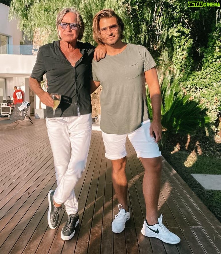 Romain Chavent Instagram - Long Hair Dont Care... ❤️ Villa Julia