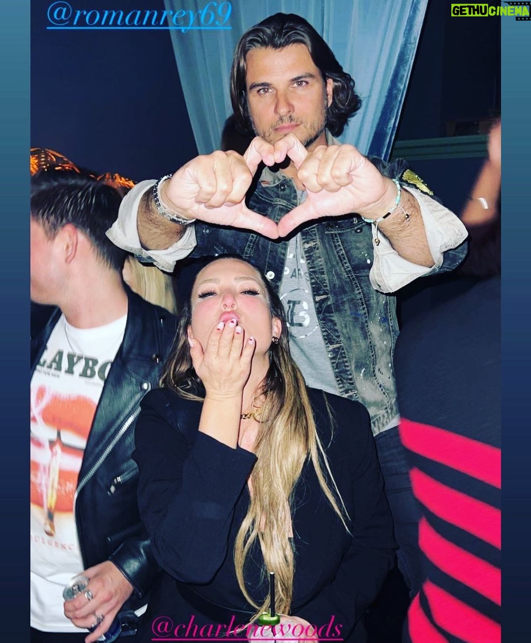 Romain Chavent Instagram - ❤️Love Is The Answer❤️ Warwick