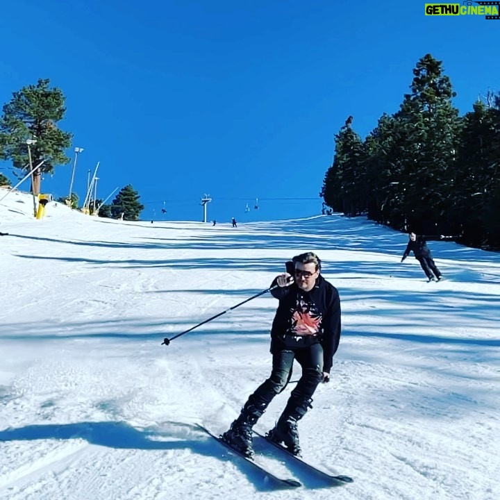 Romain Chavent Instagram - ⛷ January 18th 2022 ⛷