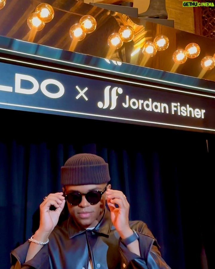 Roman Banks Instagram - felt amazing to celebrate @jordanfisher last night and his new collab with @aldo_shoes. a great artist and an even better person. and y’all know we rooting for everybody black!!! love on your people. 🖤 #ALDOxJordanFisher #AldoNights #AldoCrew New York, New York