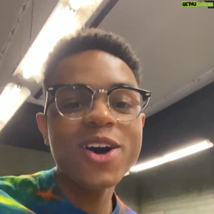 Roman Banks - 32.6K Likes - these ppl have my 🤍
all episodes season 2 streaming now. @highschoolmusicalseries @disneyplus