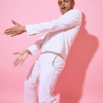 Roman Banks Instagram - mood(s) after a week of hearing you guys’s feedback on the EP! it warms my heart to know that folks are out there listening, lovin’, and sharing! don’t stop! 💛 but it’d be foolish of me to take all of the credit. this wouldn’t have been made possible without the TLC of some very talented, patient, and generous individuals. so a HUGE thank you to the creatives that made Days more than a daydream: ⠀⠀⠀⠀⠀⠀⠀⠀⠀ co-producers: @joshearlsmusic @logansmithofficial guitarist: @joshearlsmusic bassist: @dangallaghermusic drummer: @joey.antico strings: @sam_tippen piano: @_brileyharris/@logansmithofficial vocals: @alexlynei/@logansmithofficial horn arrangement: @meltingmytrumpet/@logansmithofficial horns: @heinrichmaneuverproductions master engineer: @colin_schwanke all around superhero and mega-human: @logansmithofficial ⠀⠀⠀⠀⠀⠀⠀⠀⠀ I love you all 3000. ⠀⠀⠀⠀⠀⠀⠀⠀⠀ and YOU. thank YOU for listening! and if you haven’t? get on that! save it. share it. play it for friends. play it for family. buy it. the list goes on! ⠀⠀⠀⠀⠀⠀⠀⠀⠀ all the love. play safe. stay safe. 💛