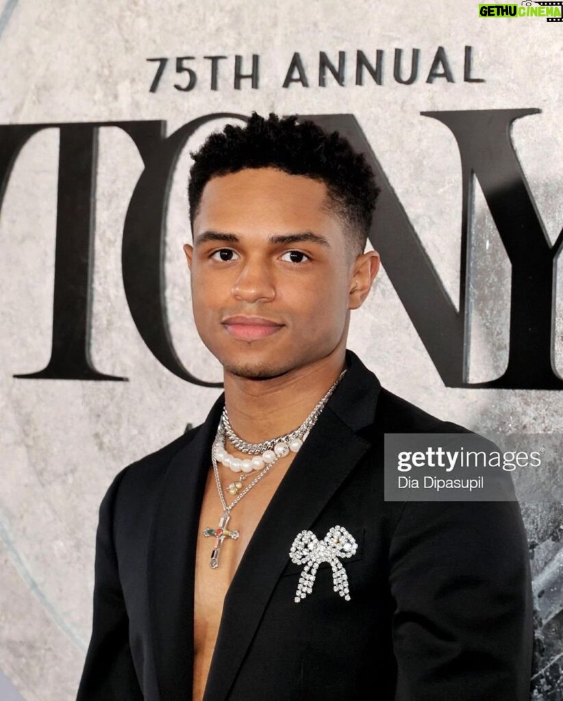Roman Banks Instagram - The 75th Annual Tony Awards     Beyond honored to be making history as the only black member of the first ever @cbstv creator class of the annual @thetonyawards. This opportunity is, in every essence of the phrase, a dream come true!       wardrobe: @gucci @zara @ysl jewelry: @secondhandsilver @shopgld @eliou__ assisted by:  @estradatwins @justinb00ne grooming: @andreiagibau @stevethebarber Radio City Music Hall