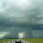 Roman Popov Instagram - Уже не вспомню откуда это фото, но помню, что шутка про то, что "За рулëм - Моисей" - разрывала. 😂 #ПриродаЧтоТыДелаешь
