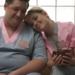 Roman Popov Instagram - Продолжение нашего мини (не скринлайф, упаси Г*споди) сериала уже сегодня. 📺 Доступен на Okko и Premier, а скоро и на IVI. Всем хорошего настроения, ребята! ✌🏼 All You Need Is Love! 😘 #ЛюбовьВРабочиеНедели