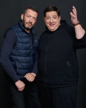Roman Popov Instagram - Илья Борисыч, дарахой друк! 
С днём рождения. Мне очень жаль, что не во всех профессиях нужен агент или концертный директор. 
Большинство землян даже не представляют, что их профвыбор лишил их общения с таким чудесным человеком, как ты! 
Ты прекрасный профессионал своего дела. Но ещё больше хочу сказать о тебе, как о Друге. Ты крутой. Спасибо Вселенной, что свела нас вместе, мой Старший Товарищ. Сэнсей. Советчик. 
До 120-ти! Мазаль Тов! 
#ДРУЖБАНЕСЛОМАЕТСЯ
Автор фото: @yul_popova