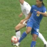 Ronaldinho Instagram - Se o @ronaldinho não recebeu a carta de Hogwarts depois dessa eu desisto! 🧙‍⚽🇧🇷
