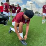 Ronaldinho Instagram - Que alegria reencontrar estas lendas aqui no Qatar!!! PSG Legends 🤙🏾 #AllezParis 🔴🔵 DOHA - Qatar