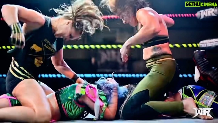 Ronda Rousey Instagram - Thank you everyone who came out to support last night 🙏🏼❤️🤼♀️🤼♀️ @pwrevolver