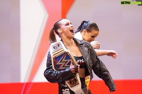 Ronda Rousey Instagram - Funny how the glitter twins can cheat and still be loved for it 🙄 You want us to take this serious, @raquelwwe @yaonlylivvonce @nixonnewell ? Fine. You got it. Your funerals.