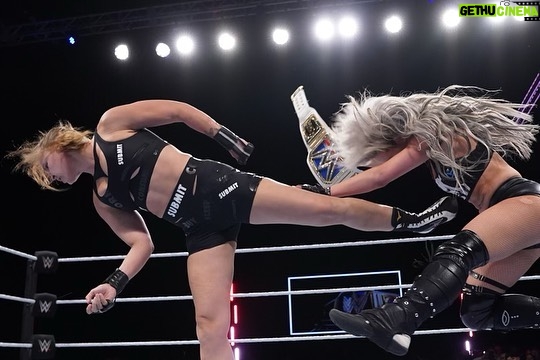 Ronda Rousey Instagram - Banger #wweLive #WWEdayton #AndStill