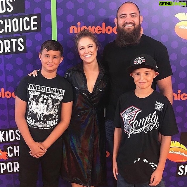 Ronda Rousey Instagram - Happy Birthday to the Love of My Life, the man who changed my world 🌎 the bravest, strongest most hard working kind and loving person on the planet❤️my Everything and more🥰 I Love You Travis Browne😍