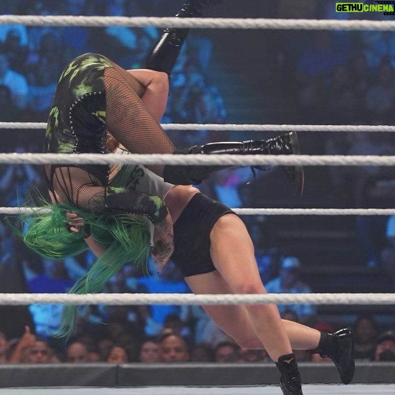 Ronda Rousey Instagram - Gotta give it to @shotziwwe, - though I’m missing a chunk out of my cheek from that manicured fishhook - at least she had the gumption to come at me head on. Whereas there’s friends for a reason, friends for a season and then there’s this bitch @natbynature - btw I still think Uncle Bret does the sharpshooter better than you 🖕🏼