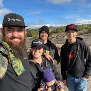 Ronda Jean Rousey Instagram - Happy Valentines Day to the sexiest man alive aka Daddest Dad on the Planet aka my best friend @travisbrownemma 😍🥰😘❤️ thanks for making my life a never ending slumber party with you!