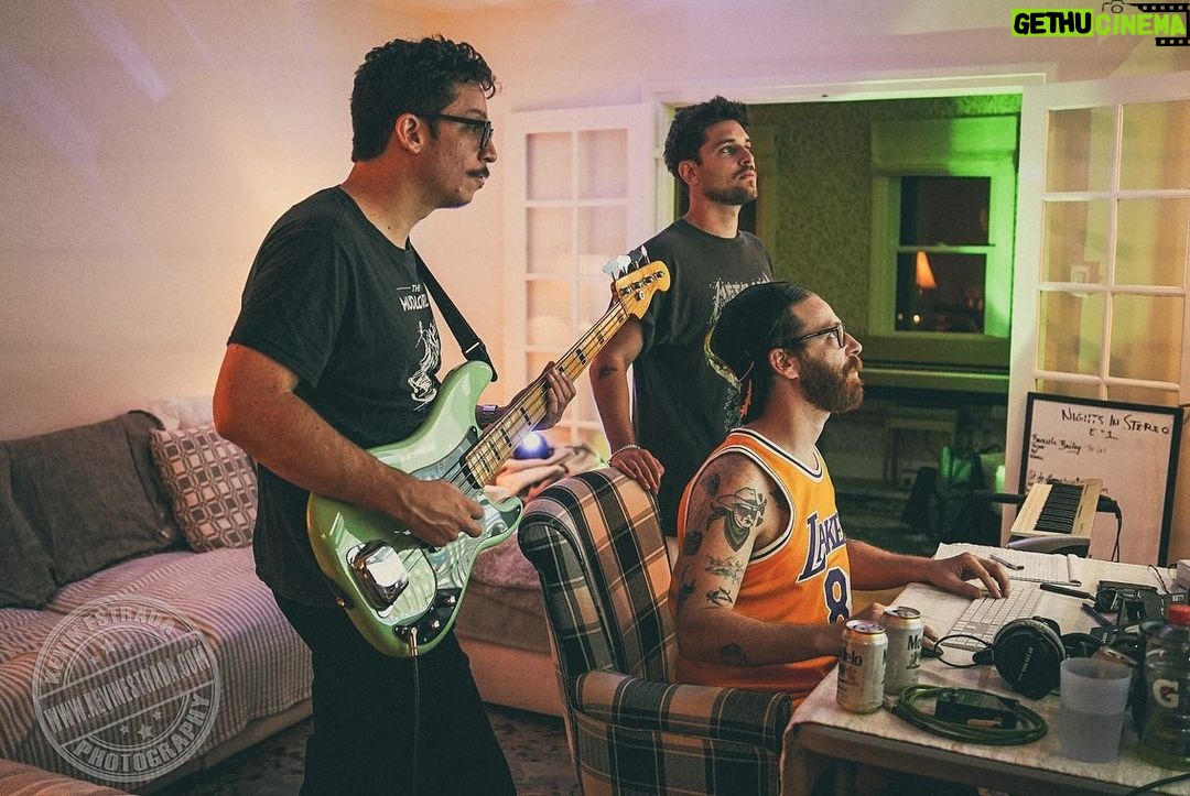 Ronen Rubinstein Instagram - #NightsInStereo Photographed by the iconic @KevinEstradaPhotography