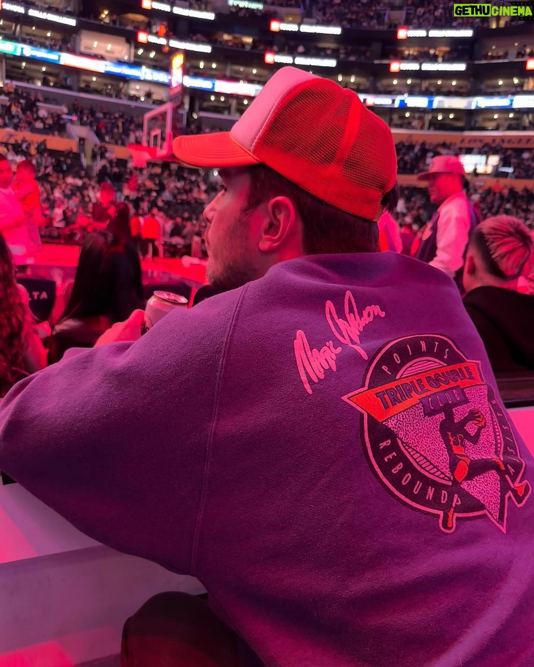 Ronen Rubinstein Instagram - Date Night 💜💛 Staples Center, Los Angeles