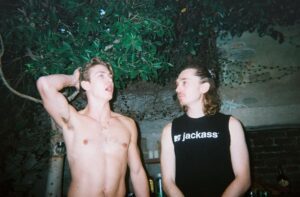 Ronen Rubinstein Instagram - 30th Birthday shenanigans on film 📸 🎞️