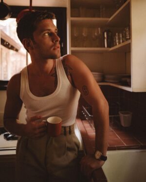Ronen Rubinstein Instagram - Finally unlocking the Laurel Canyon vault. Summer of 2021, inspired by 1960’s Hollywood. Jonny, Chaise & I came together and spent the entire day creating, laughing, spinning vinyl, sipping good liquor. Good times with good people, during a not so good time in the world. I will forever cherish moments like this. #ShotByShoer #StyledByChaise