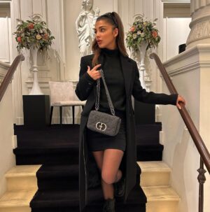 Rosanna Jegorel Instagram - Black is such a happy color 🖤