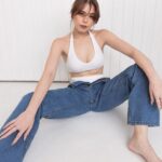 Rose Van Ginkel Instagram - Make me sweat, make me hotter Make me lose my breath, make me water Make me sweat, make me hotter Make me lose my breath, make me water.