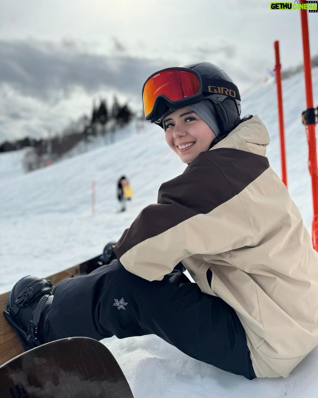Rose Van Ginkel Instagram - Ski Resort, Gala Yuzawa