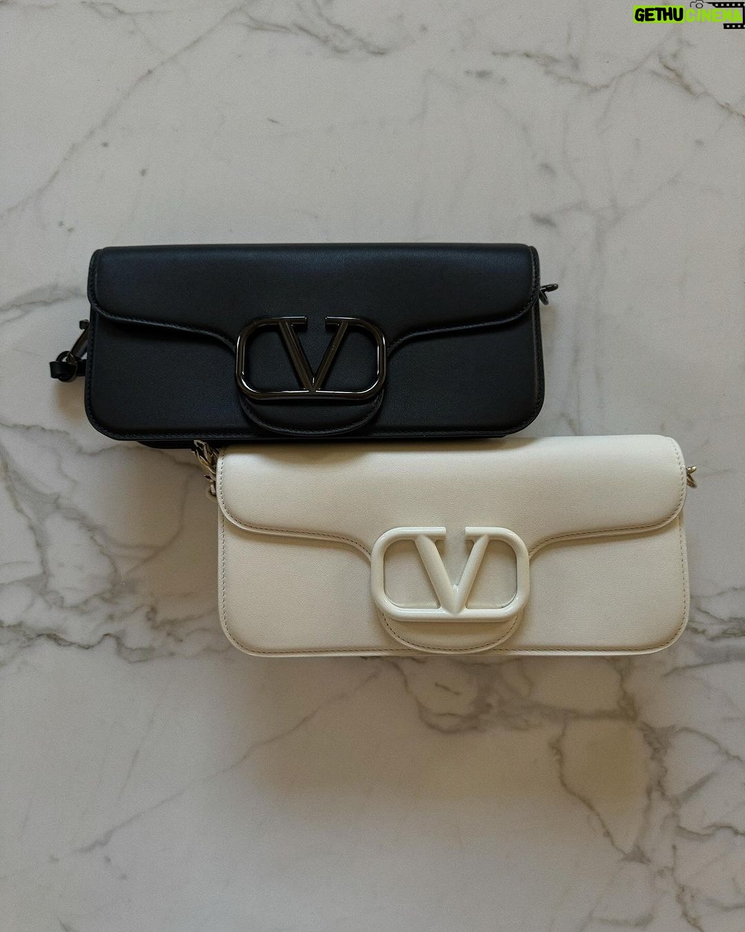 Rosie Huntington-Whiteley Instagram - Accessorise 🤍