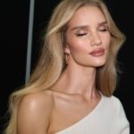 Rosie Huntington-Whiteley Instagram - Classic 🤍 @nikki_makeup