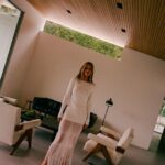 Rosie Huntington-Whiteley Instagram – The Hills 🤍 Los Angeles, California